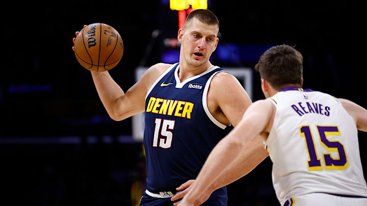 Los Lakers enviarían una interesante oferta a los Nuggets para adquirir a Nikola Jokic