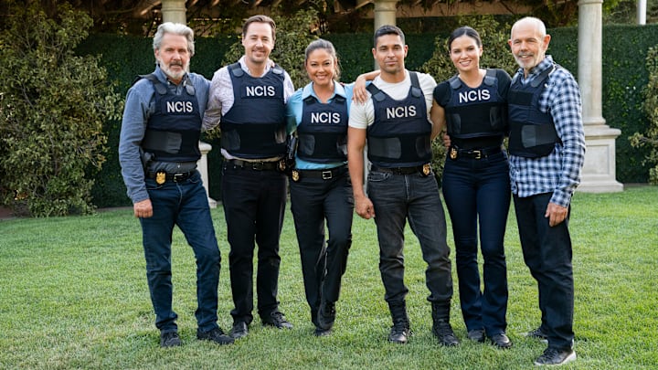 “A Family Matter” – Following the cliffhanger Season 19 finale, with Parker (Gary Cole) still on the run with his ex-wife Vivian (Terri Polo), the team investigates who from his past might have a personal vendetta against him in hopes of clearing Parker’s name. Enlisting the help of NCIS: Hawai’i’s Special Agent Jane Tennant (Vanessa Lachey) and Computer Specialist Ernie Malick (Jason Antoon), who are in town meeting with Director Leon Vance (Rocky Carroll) in preparation for a global military