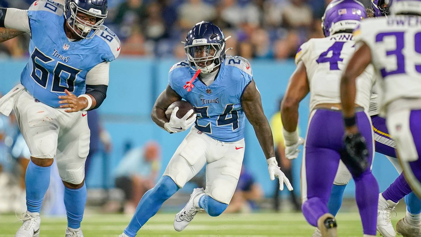 Eagles Sign Two Players For Preseason Finale, Add Depth at RB and DB