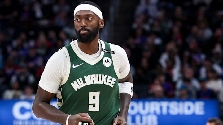 Milwaukee Bucks v Detroit Pistons