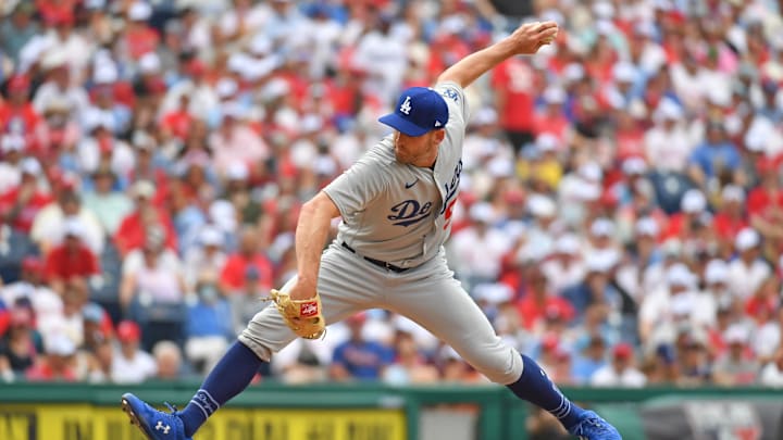 Los  Angeles Dodgers relief pitcher Adam Kolarek