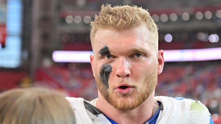 Detroit Lions defensive end Aidan Hutchinson (97).