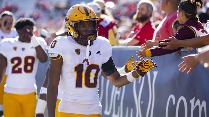 Nov 25, 2022; Tucson, Arizona, USA; Arizona State Sun Devils defensive back Ed Woods (10) against