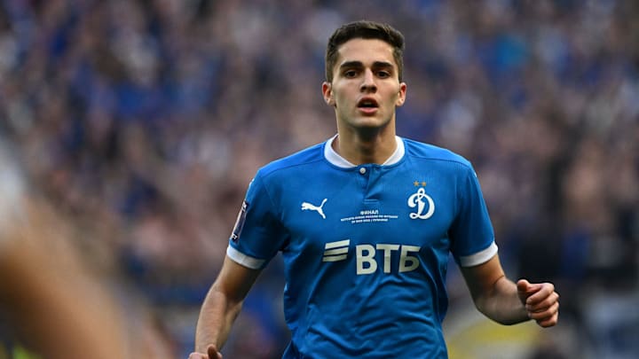 Arsen Zakharyan pourrait découvrir la Ligue 1 l'année prochaine