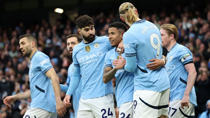 Manchester City enfrenta em casa o Salford City Manchester City enfrenta em casa o Salford City