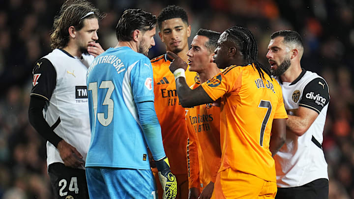 Valencia CF v Real Madrid CF - La Liga EA Sports