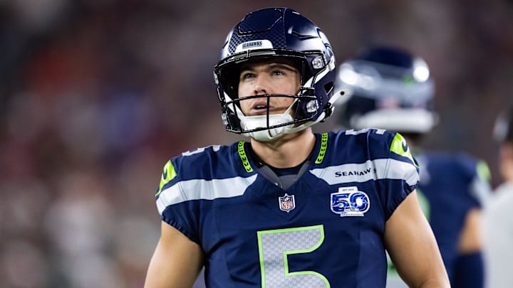 Sep 25, 2025; Glendale, Arizona, USA; Seattle Seahawks kicker Jason Myers (5) against the Arizona Cardinals at State Farm Stadium. Mandatory Credit: Mark J. Rebilas-Imagn Images Sep 25, 2025; Glendale, Arizona, USA; Seattle Seahawks kicker Jason Myers (5) against the Arizona Cardinals at State Farm Stadium. Mandatory Credit: Mark J. Rebilas-Imagn Images