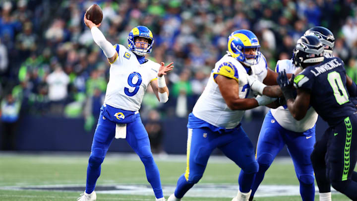 Los Angeles Rams quarterback Matthew Stafford (9) passes against the Seattle Seahawks.
