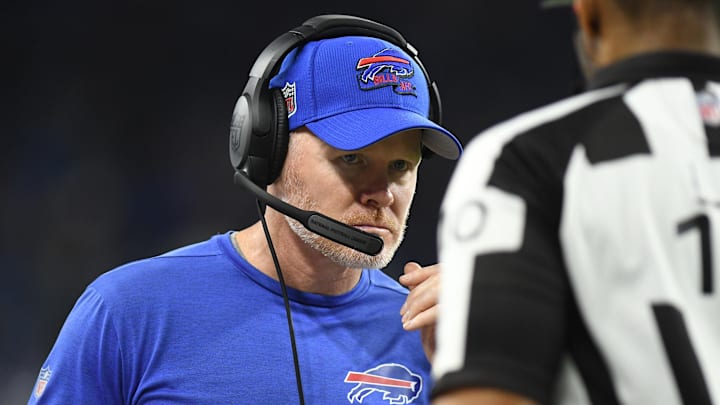 Nov 24, 2022; Detroit, Michigan, USA; Buffalo Bills head coach Sean McDermott talks with the game officials during their game against the Detroit Lions in the fourth quarter Nov 24, 2022; Detroit, Michigan, USA; Buffalo Bills head coach Sean McDermott talks with the game officials during their game against the Detroit Lions in the fourth quarter