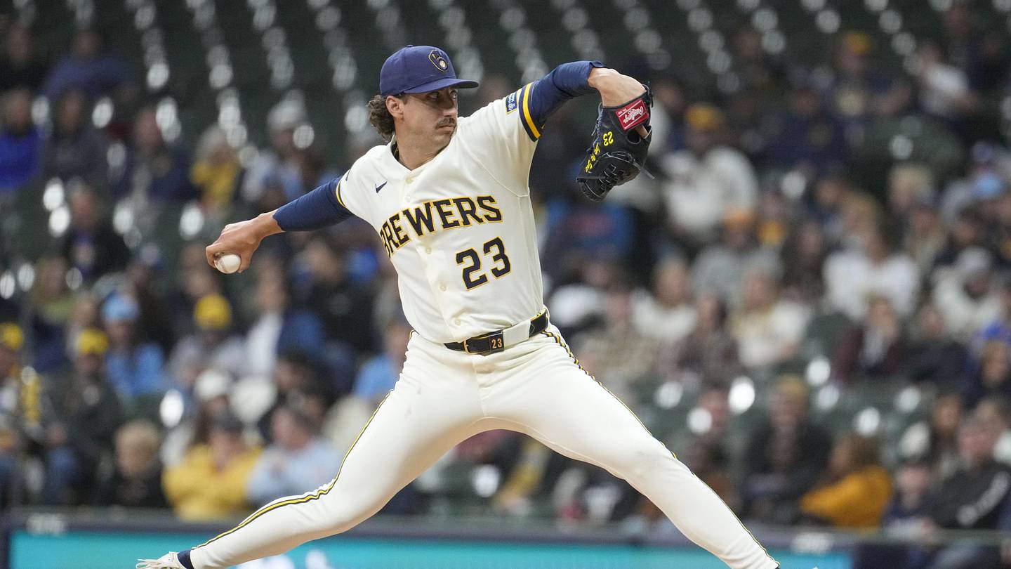 What to Watch as Brewers, Cubs Renew NL Central Rivalry