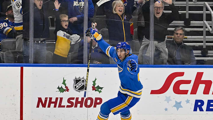 St. Louis Blues Jordan Kyrou (25)