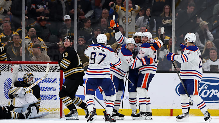 Edmonton Oilers v Boston Bruins