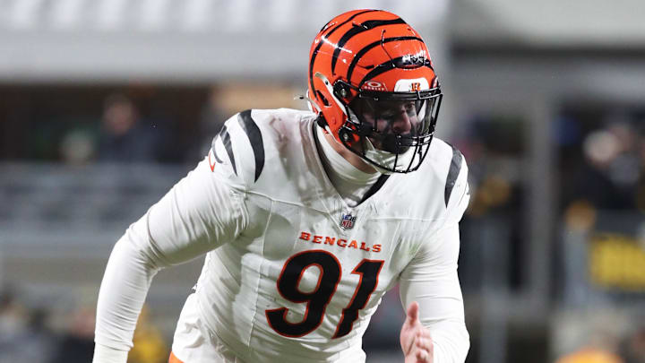 Cincinnati Bengals defensive end Trey Hendrickson is seeking a fresh start -- along with a new contract. Cincinnati Bengals defensive end Trey Hendrickson is seeking a fresh start -- along with a new contract.