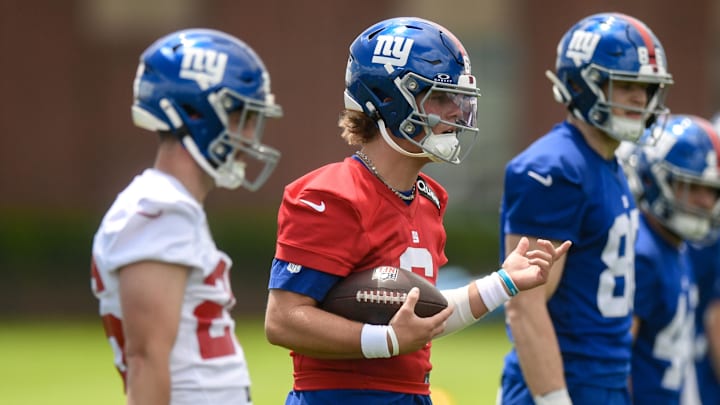 May 10, 2025; East Rutherford, NJ, USA; New York Giants quarterback Jaxson Dart (6) warms up during rookie minicamp at Quest Diagnostics Training Center. May 10, 2025; East Rutherford, NJ, USA; New York Giants quarterback Jaxson Dart (6) warms up during rookie minicamp at Quest Diagnostics Training Center.