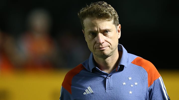 Fernando Seabra chegou ao Cruzeiro em abril Fernando Seabra chegou ao Cruzeiro em abril