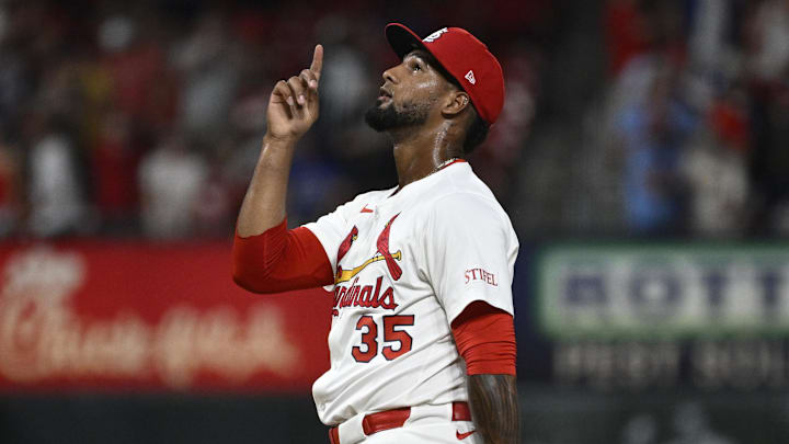 Jun 23, 2025; St. Louis, Missouri, USA; St. Louis Cardinals relief pitcher Roddery Munoz (35) celebrates after beating the Chicago Cubs at Busch Stadium. Mandatory Credit: Joe Puetz-Imagn Images Jun 23, 2025; St. Louis, Missouri, USA; St. Louis Cardinals relief pitcher Roddery Munoz (35) celebrates after beating the Chicago Cubs at Busch Stadium. Mandatory Credit: Joe Puetz-Imagn Images
