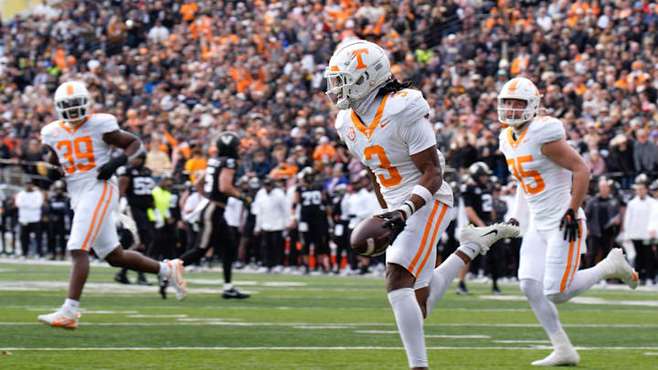 Tennessee defensive back Jermod McCoy (3) reacts after gaining control of a fumble during the second quarter at FirstBank Stadium in Nashville, Tenn., Saturday, Nov. 30, 2024.