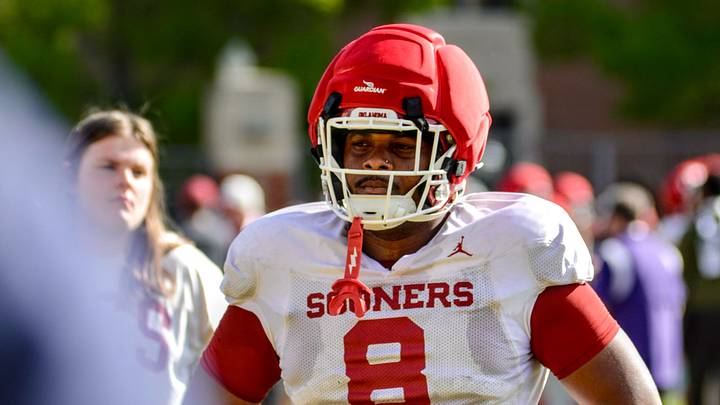 Oklahoma defensive tackle Bishop Thomas practices during spring ball