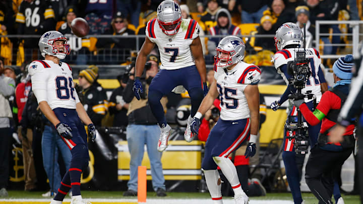 New England Patriots v Pittsburgh Steelers