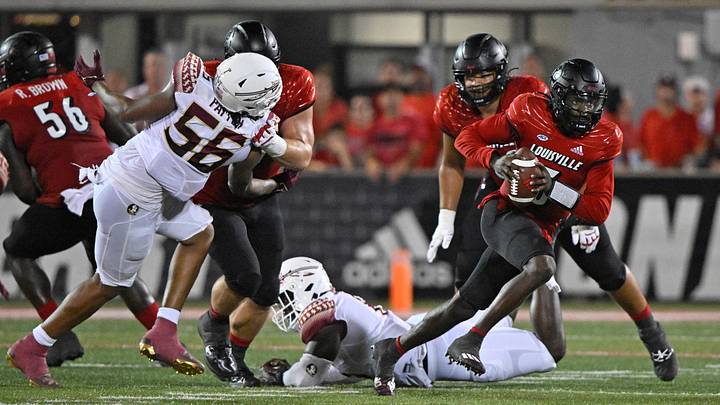 Sep 16, 2022; Louisville, Kentucky, USA; Louisville Cardinals quarterback Malik Cunningham (3) runs the ball against the Florida State Seminoles during the second half at Cardinal Stadium. Florida State defeated Louisville 35-31. Mandatory Credit: Jamie Rhodes-USA TODAY Sports Sep 16, 2022; Louisville, Kentucky, USA; Louisville Cardinals quarterback Malik Cunningham (3) runs the ball against the Florida State Seminoles during the second half at Cardinal Stadium. Florida State defeated Louisville 35-31. Mandatory Credit: Jamie Rhodes-USA TODAY Sports