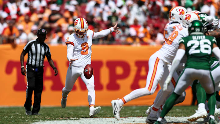 Learn what former Syracuse football standouts did in the NFL during week four of the regular season.
