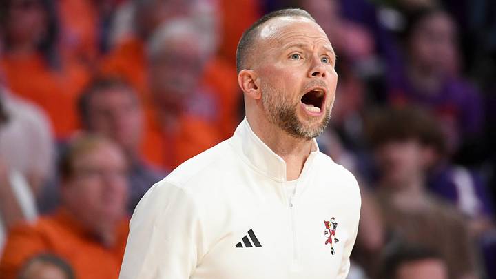 Louisville Cardinals head coach Pat Kelsey yells down court Saturday, Feb. 28, 2026, during the NCAA men’s basketball game against the Clemson Tigers at Littlejohn Coliseum in Clemson, South Carolina.