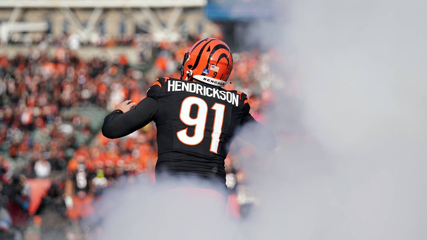 Trey Hendrickson Frustrated Over Stalled Contract Talks