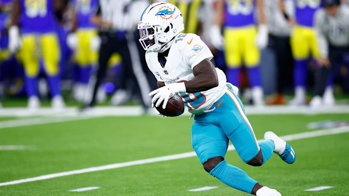 Miami Dolphins v Los Angeles Rams