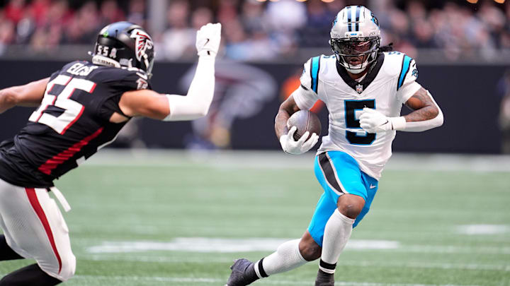 Panthers running back Rico Dowdle called a successful screen during their win over the Falcons on Sunday.