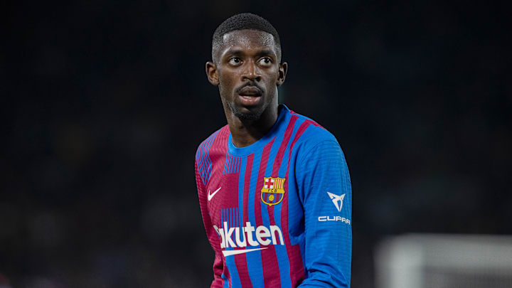 Ousmane Dembélé devra faire un bel effort pour rester au FC Barcelone. Ousmane Dembélé devra faire un bel effort pour rester au FC Barcelone.