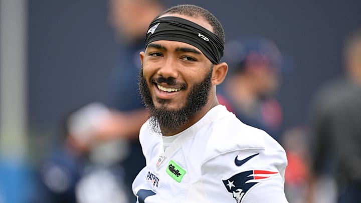 Is former New England Patriots wide receiver Ja'Lynn Polk a favorite to make the Saints team now that there suddenly are a ton of options?