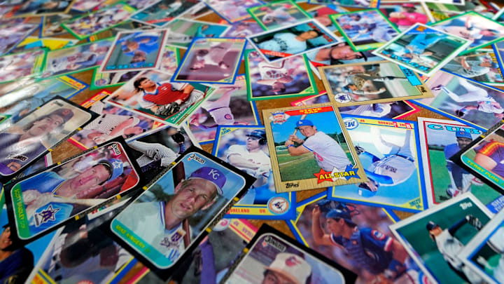 Assortment of baseball cards Assortment of baseball cards