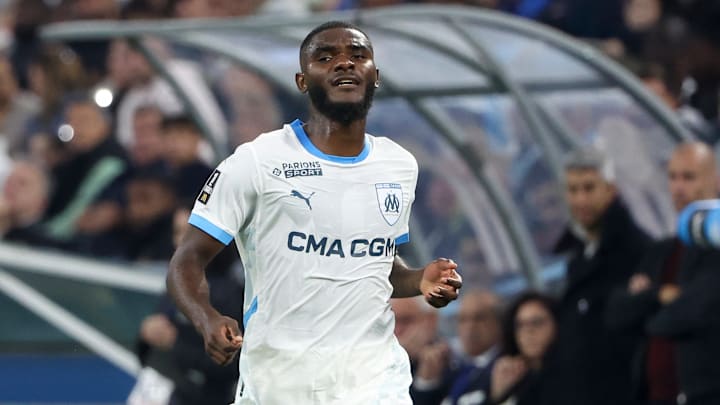 Lilian Brassier est courtisé lors de ce mercato hivernal.