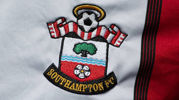An English right-back has recently found himself in the spotlight as speculation mounts regarding a potential return to Tottenham Hotspur. 