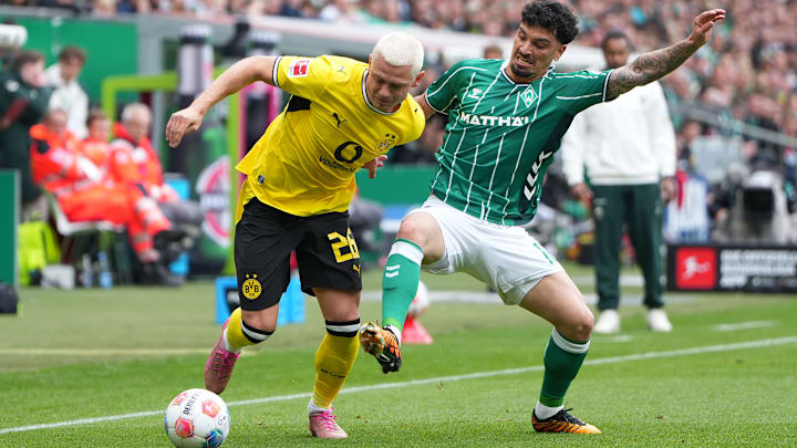 SV Werder Bremen v Borussia Dortmund - Bundesliga