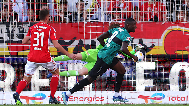 Serhou Guirassy beim Torjubel