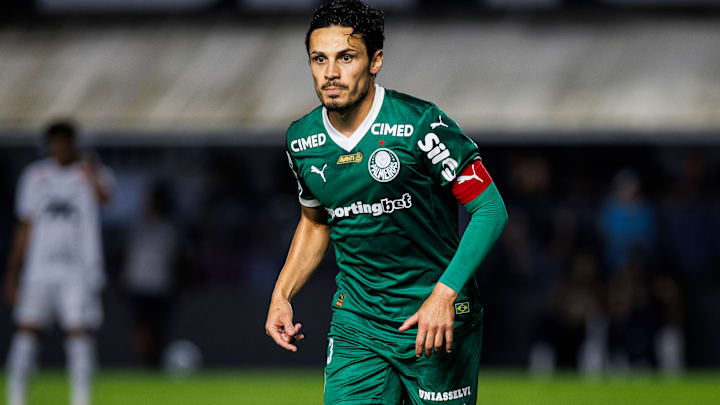 Grêmio faz nova investida por Raphael Veiga, do Palmeiras