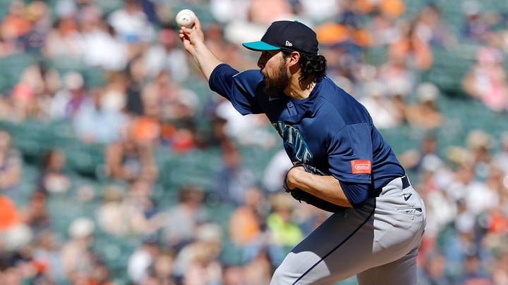 Jun 7, 2026; Detroit, Michigan, USA; Seattle Mariners pitcher Andres Munoz (75) pitches in the ninth inning against the Detroit Tigers at Comerica Park. Mandatory Credit: Rick Osentoski-Imagn Images Jun 7, 2026; Detroit, Michigan, USA; Seattle Mariners pitcher Andres Munoz (75) pitches in the ninth inning against the Detroit Tigers at Comerica Park. Mandatory Credit: Rick Osentoski-Imagn Images