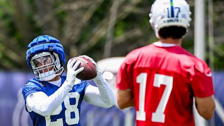 Jun 10, 2026; Indianapolis, IN, USA; Indianapolis Colts running back Jonathan Taylor (28) catches a pass during a drill during minicamp at Indiana Farm Bureau Football Center. Mandatory Credit: Robert Goddin-Imagn Images Jun 10, 2026; Indianapolis, IN, USA; Indianapolis Colts running back Jonathan Taylor (28) catches a pass during a drill during minicamp at Indiana Farm Bureau Football Center. Mandatory Credit: Robert Goddin-Imagn Images