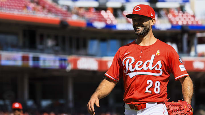 Sep 7, 2025; Cincinnati, Ohio, USA; Cincinnati Reds relief pitcher Nick Martinez (28) reacts after a play in the eighth inning against the New York Mets at Great American Ball Park. Mandatory Credit: Katie Stratman-Imagn Images
