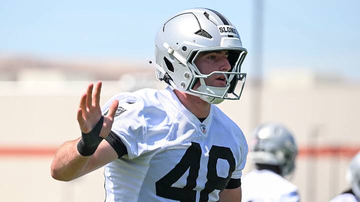 Las Vegas Raiders defensive end Cian Slone runs through a drill during a Rookie Minicamp.