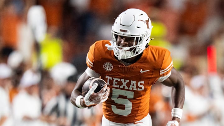 Texas Longhorns wide receiver Ryan Wingo (5) runs the ball in for a touchdown in the third quarter of the Texas Longhorns' game against the UTSA Roadrunners at Darrell K RoyalÐTexas Memorial Stadium, Saturday, Sept. 14, 2024. Texas won the game 56-7.