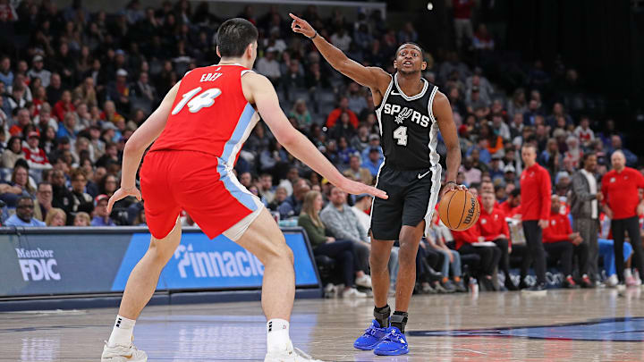 San Antonio Spurs v Memphis Grizzlies