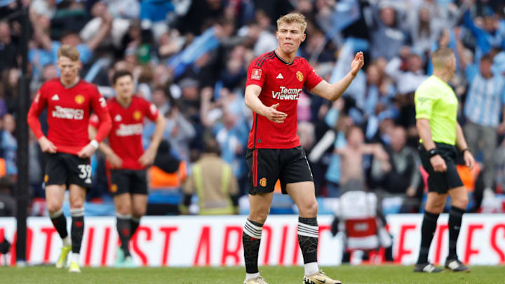 Coventry City v Manchester United - Emirates FA Cup Semi Final