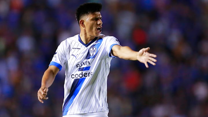 Pese al interés de las Chivas, el lateral izquierdo Jesús Gallardos dejará a Rayados de Monterrey para unirse a Toluca, que ya habría pagado el fichaje.