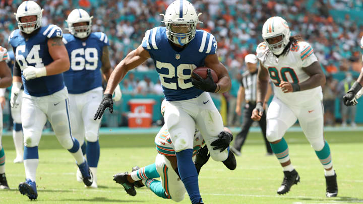 Indianapolis Colts, Jonathan Taylor, Miami Dolphins