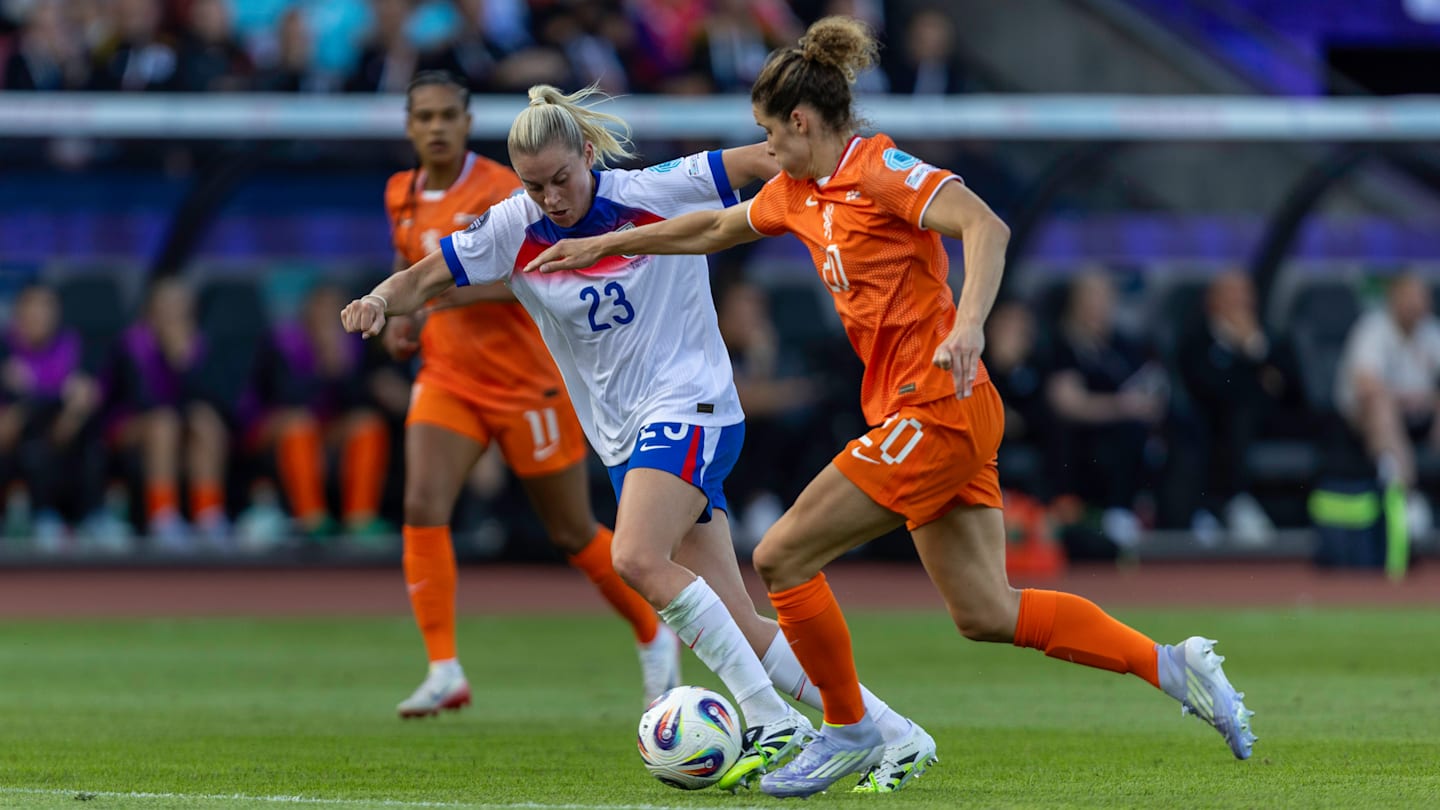 UNC soccer alum Alessia Russo stars in England's 4-0 win over the Netherlands UNC soccer alum Alessia Russo stars in England's 4-0 win over the Netherlands