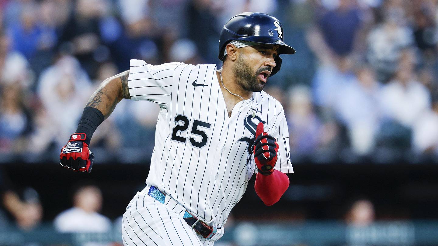 Phillies Get Early Start on Trade Season By Acquiring White 