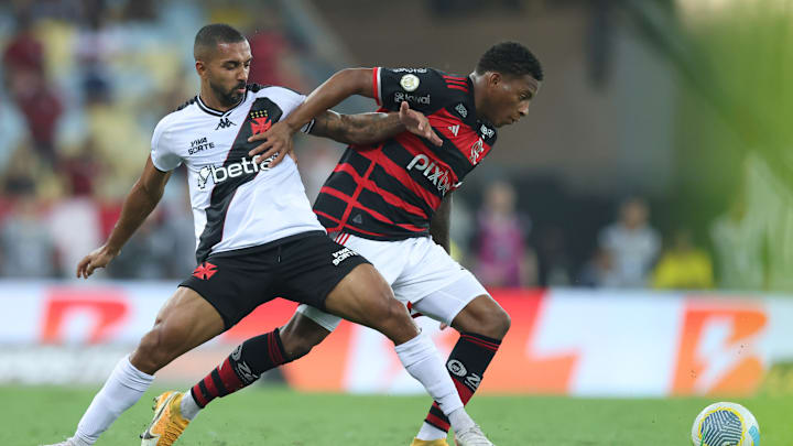 Flamengo e Vasco se enfrentam em uma das semifinais