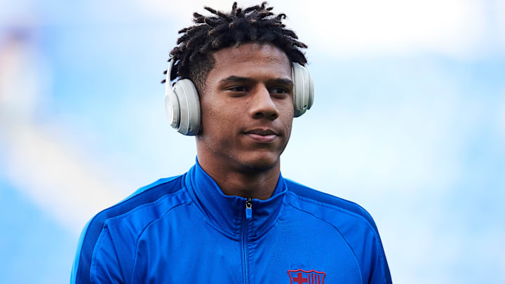 Jean-Clair Todibo bringt dem FC Barcelona viel Geld